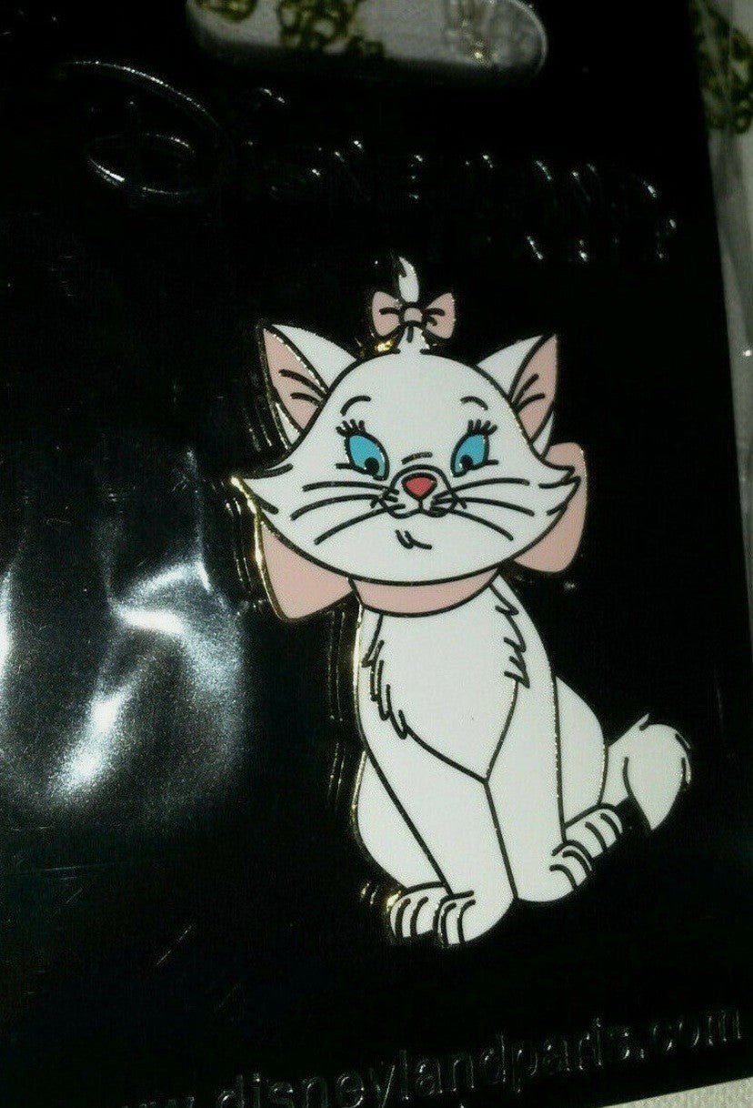 Marie Aristocat Cats and Dogs series Disney Land Paris Dlrp Dlp 2009 Pin