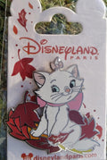 Marie Aristocats Winter Leaves Leaf Series Disney Land Paris DLP Nov 2022 Pin