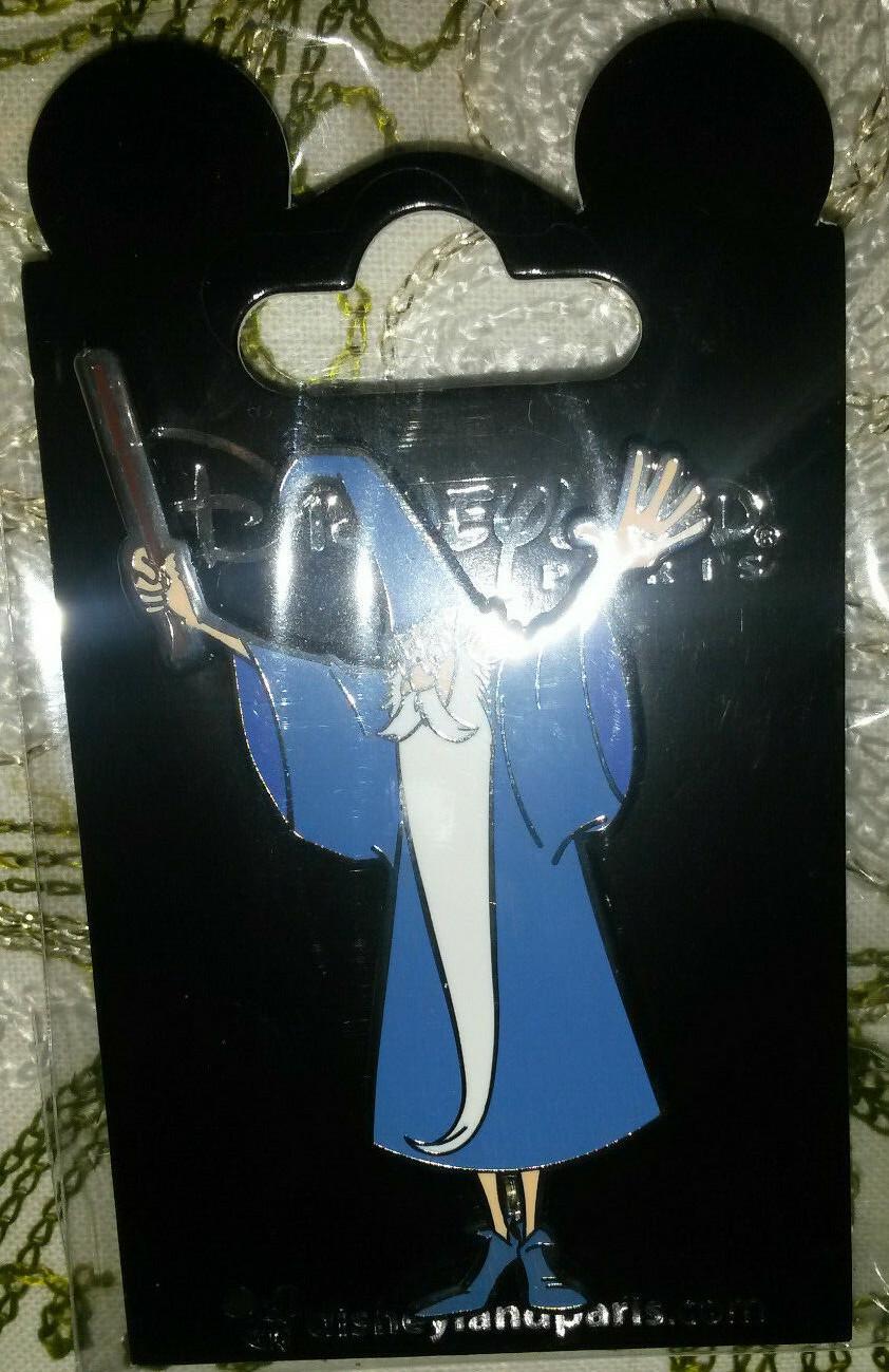Merlin Wizard with wand Sword in the Stone Disney Land Paris Dlrp Dlp 2019 pin