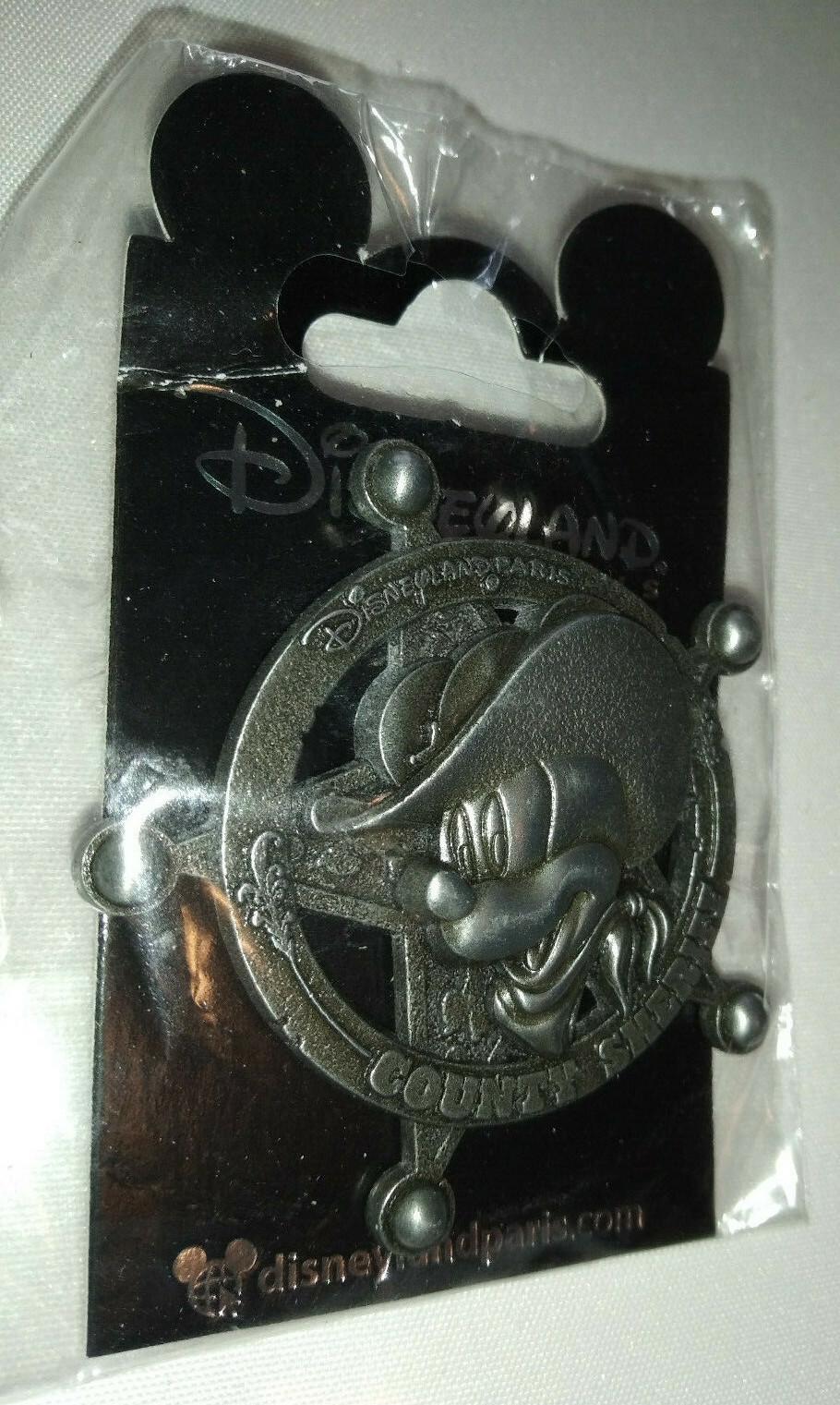 Mickey Cowboy Sheriff Round Star Badge Disney Land Paris Dlrp Dlp 2021 3D Pin
