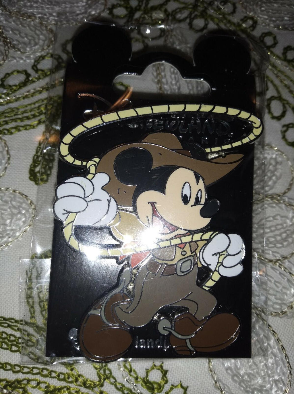 Mickey Cowboy with Lasso Disney Land Paris Dlp Dlrp November 2021 Pins