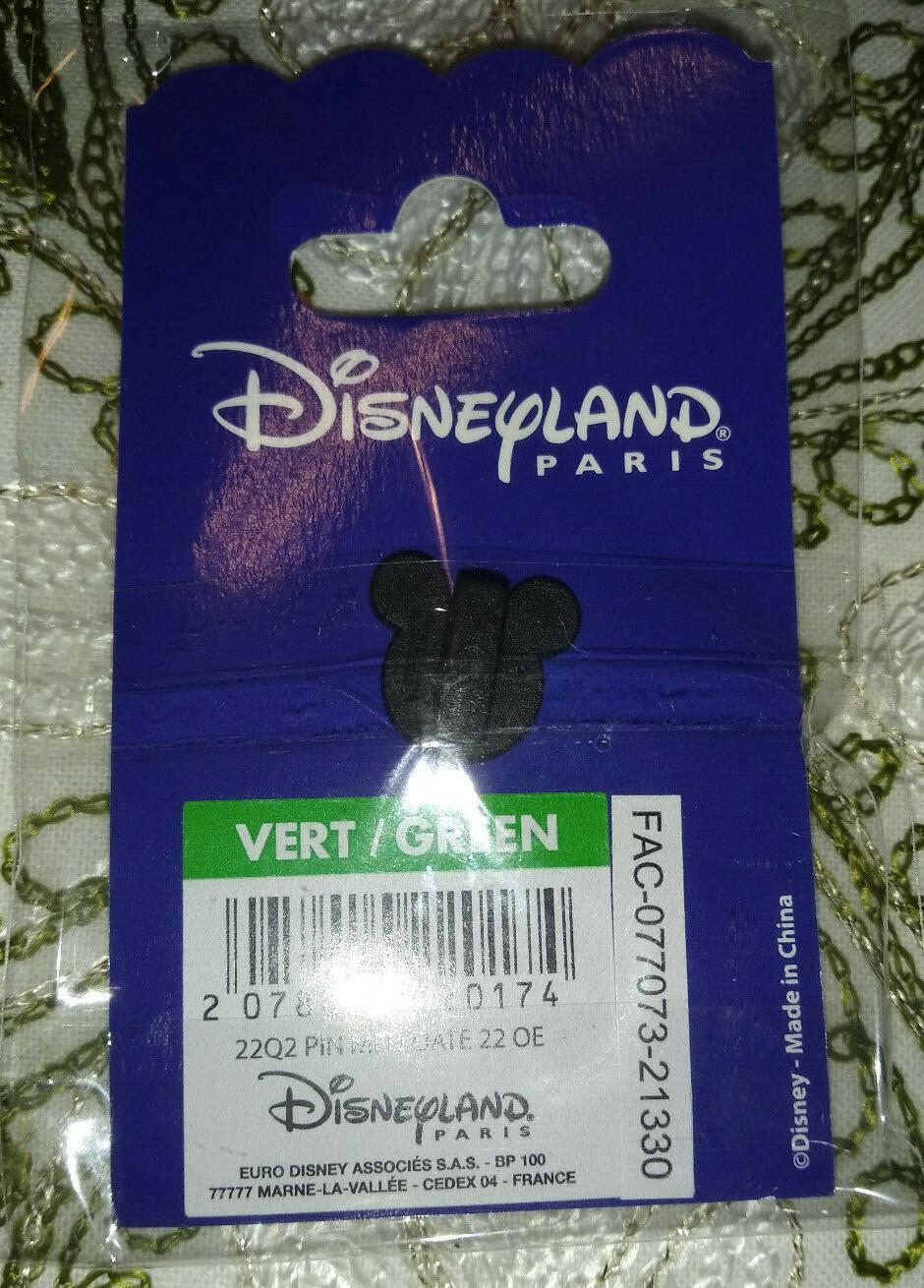 Mickey Medallion 30th Anniversary Disney Paris Dlrp Dlp January 2022 pin