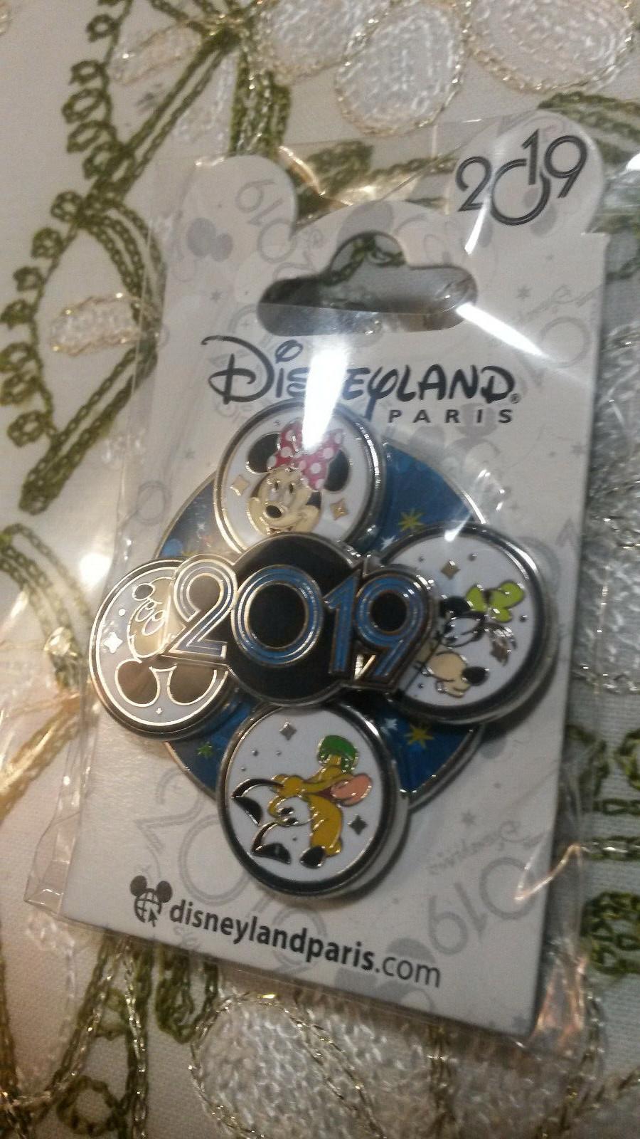 Mickey Minnie Pluto Goofy celebrate 2019 Disney Paris Dlrp Dlp 2019 Spinner pin