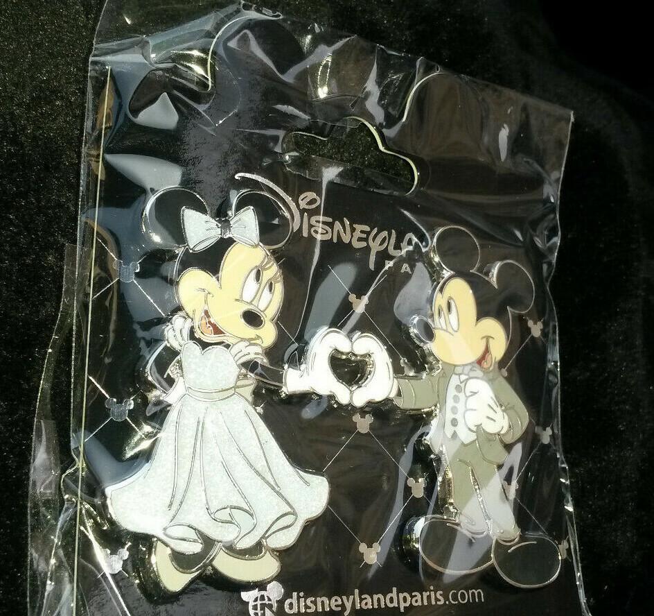 Mickey & Minnie Wedding Make a Heart Disney Land Paris Dlrp Dlp 28/01/ 2021 Pin