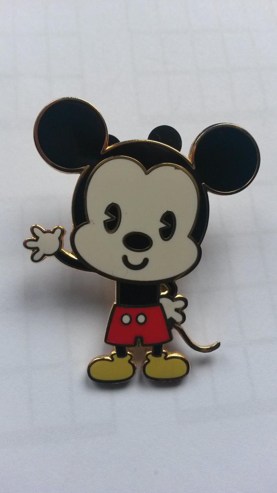 Mickey only Bobble Head Cuties Collection Disney Land Paris Dlrp Dlp 2005 pin