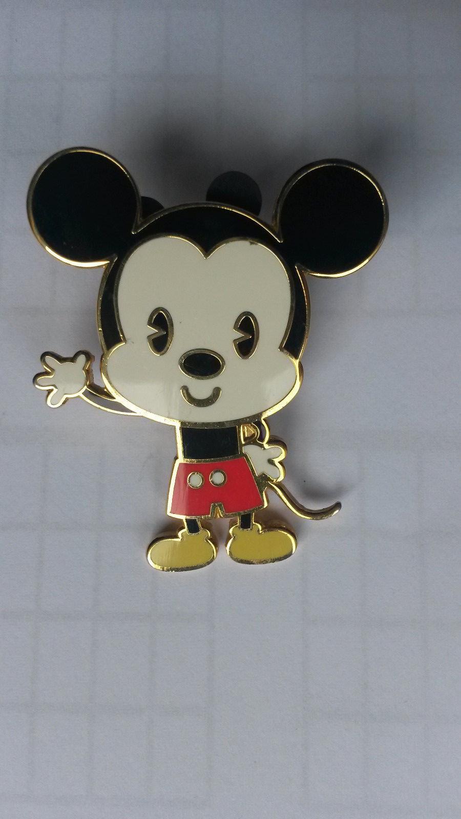 Mickey only Bobble Head Cuties Collection Disney Land Paris Dlrp Dlp 2005 pin