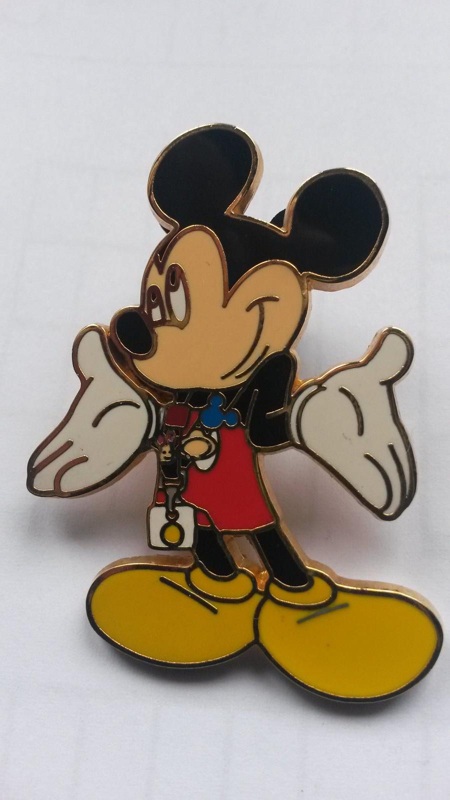 Mickey only from pin trader starter set Disney Land Paris Dlrp Dlp 2004 pin