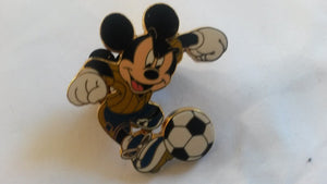ミッキー サッカー ディズニーランドパリ Dlrp Dlp 2006 ワールドカップ ピン