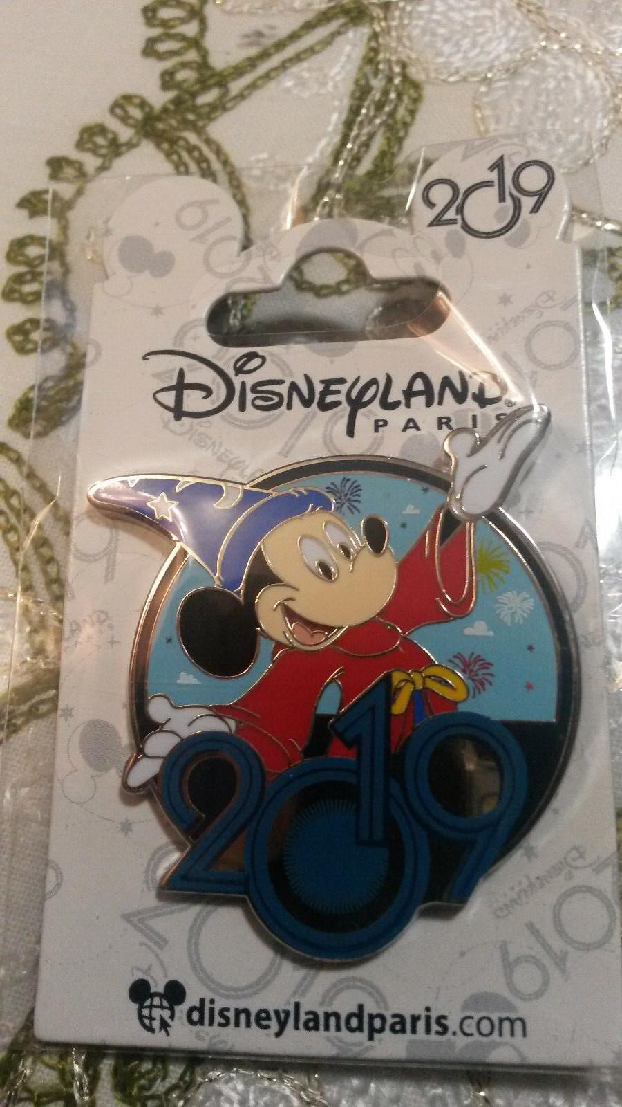 Mickey Sorcerer celebrating 2019 Disney Paris Dlrp Dlp 2019 New January pin