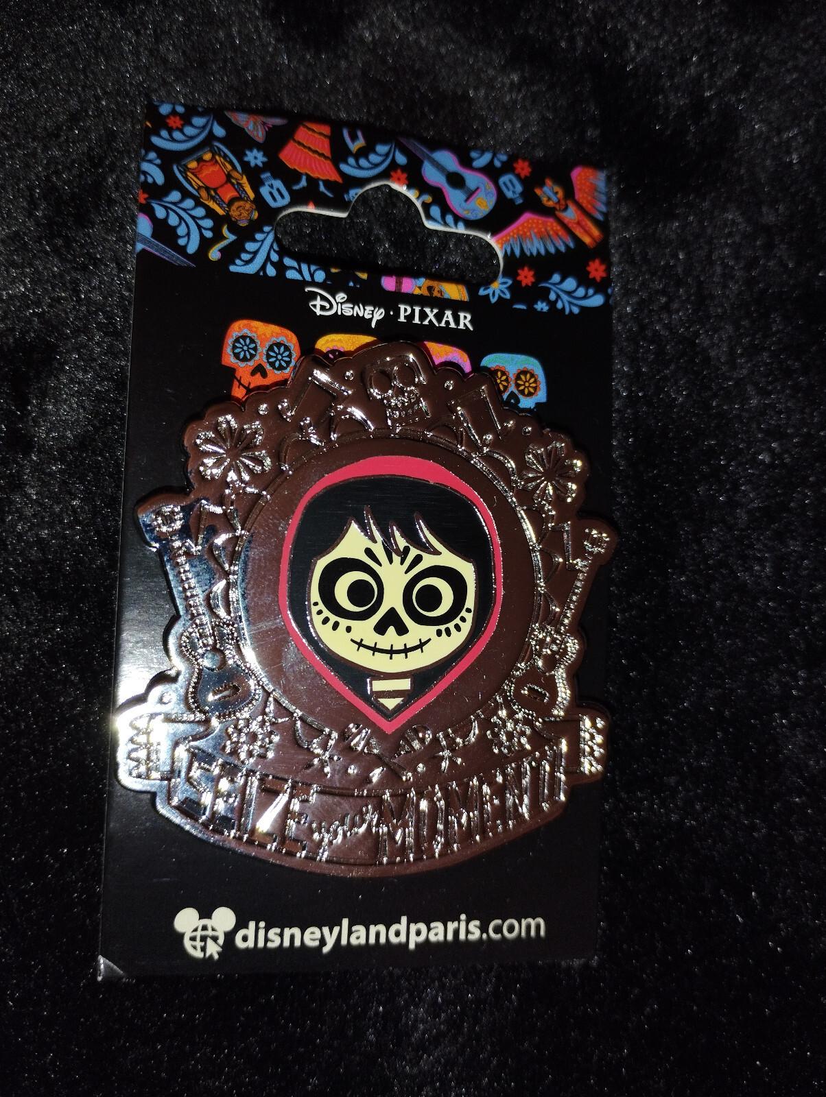 Miguel Rivera Guitars Sugar Skull Face Coco Pixar Disney Paris Dlp 2023 2 Pins