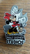 Minnie cutting film strip Disney Studios Disney Land Paris Dlrp Dlp 2002 Pin