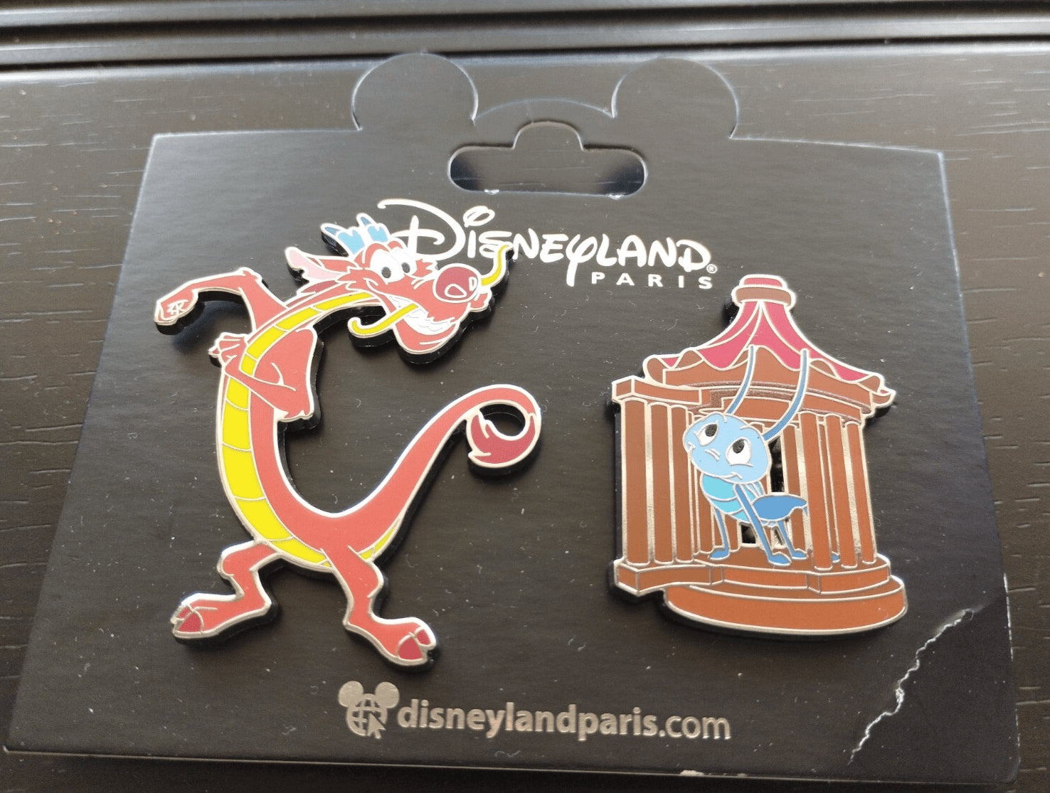 Mushu and Cri - Kee in Lantern Mulan Set Disney Land Paris Dlp Mar 2025 2 Pins