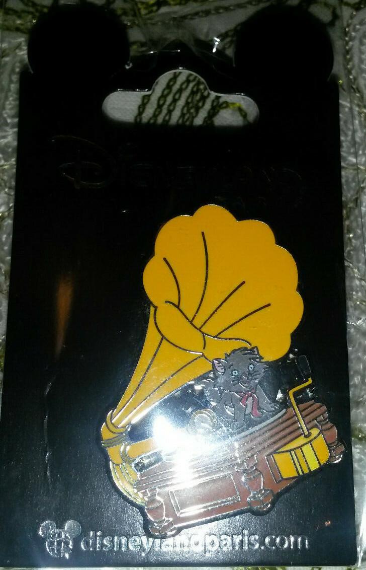 Music Aristocats Cat Berlioz on Gramophone Disney Land Paris Dlrp Dlp 2019 pin