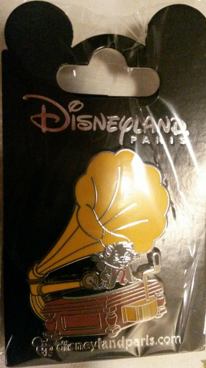 Music Aristocats Cat Berlioz on Gramophone Disney Land Paris Dlrp Dlp 2019 pin