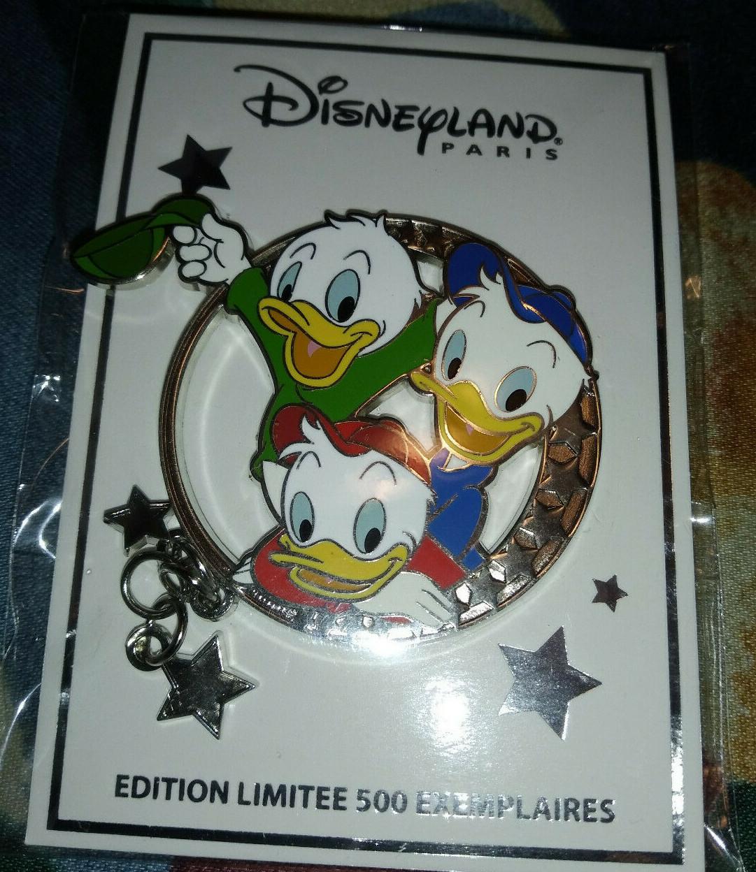 Nephews Huey Dewey Louie w Stars Disney Paris LE 500 Dlp 2022 Round Dangle Pin
