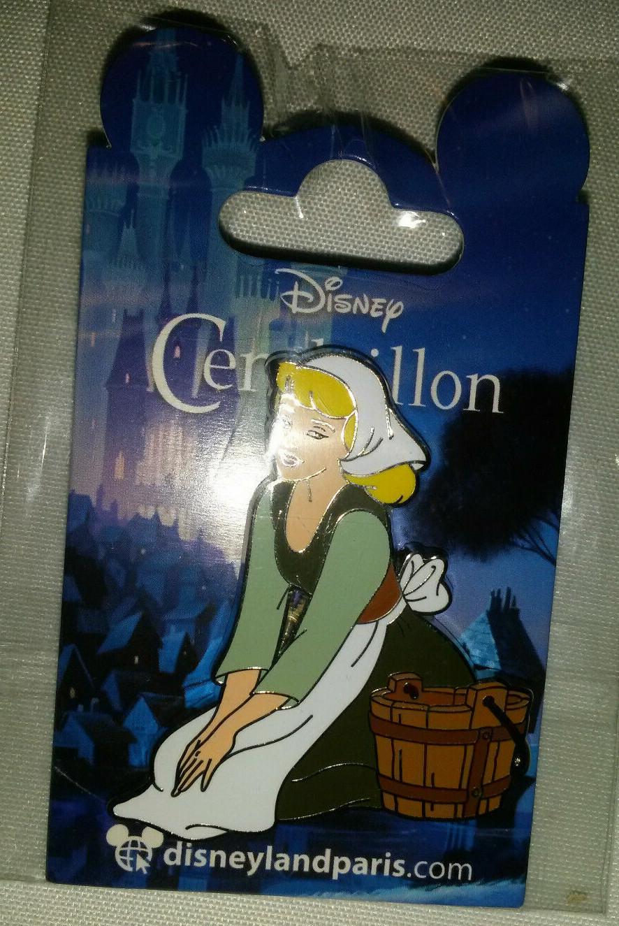 New Cinderella washing with bucket Disney Land Paris Dlrp Dlp May 2021 Pin