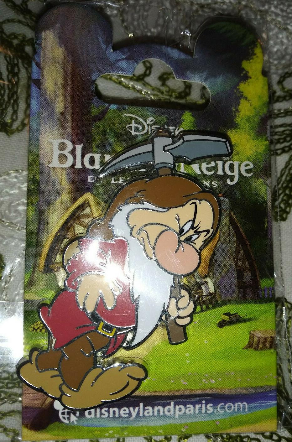 New Grumpy Dwarf Snow White set Dlp Dlrp Disney Land Paris October 2021 Pin