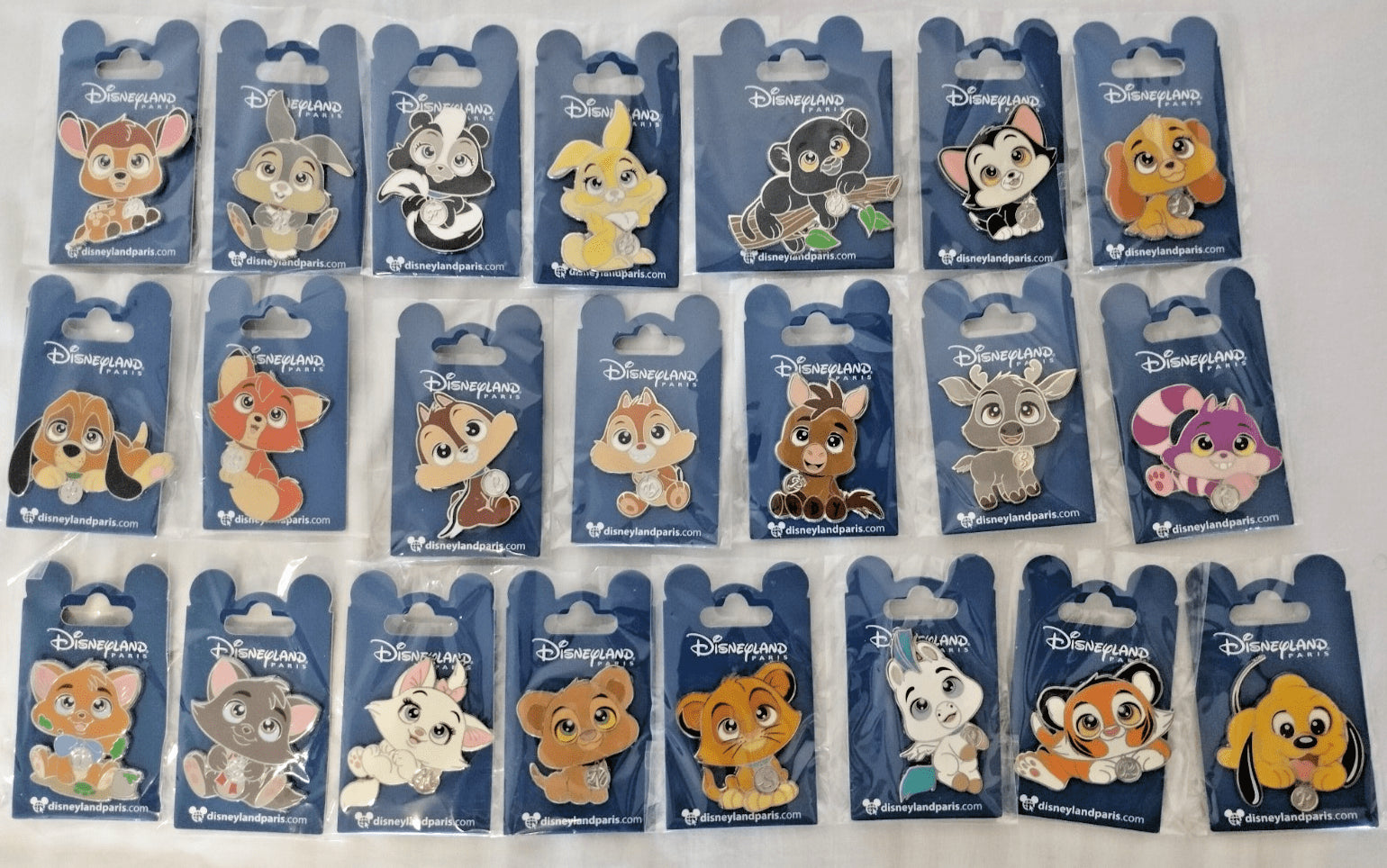 New March 2019 Mini Child Cute Series (Chip) Dale Disney Land Paris Dlrp Dlp Pin