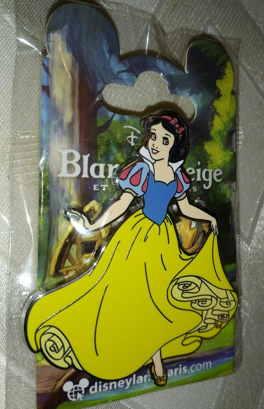 New Snow White set Dlp Dlrp Disney Land Paris October 2021 Pin