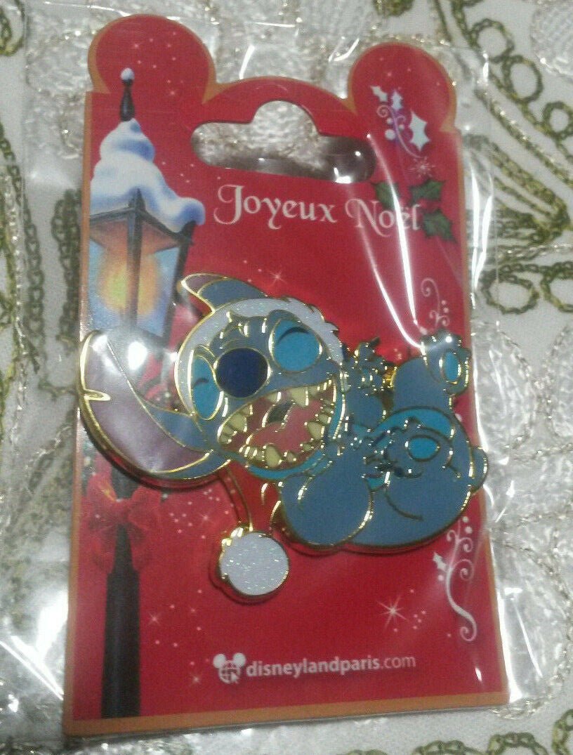New Stitch laughing with Xmas Red Hat August 2018 Disney Land Paris Dlrp Dlp Pin