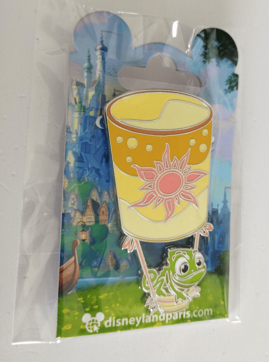 Pascal in Lantern (Rapunzel Tangled) Disney Land Paris Dlrp March 2023 Pin