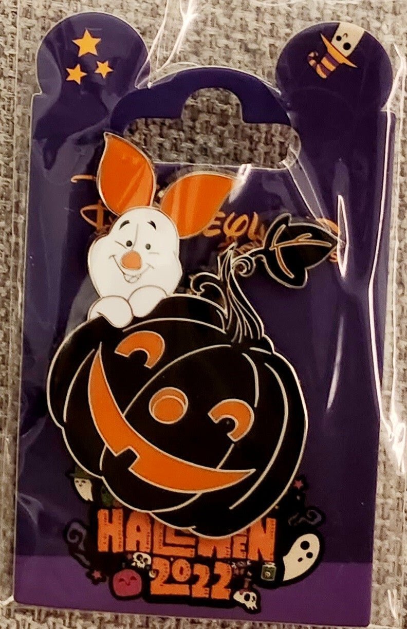 Piglet Pumpkin Halloween Series Disney Paris DLRP DLP Sept 2022 Pin