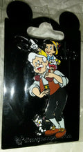 Pinocchio on Geppetto shoulder Figaro August 2020 Disney Land Paris Dlp Dlrp Pin
