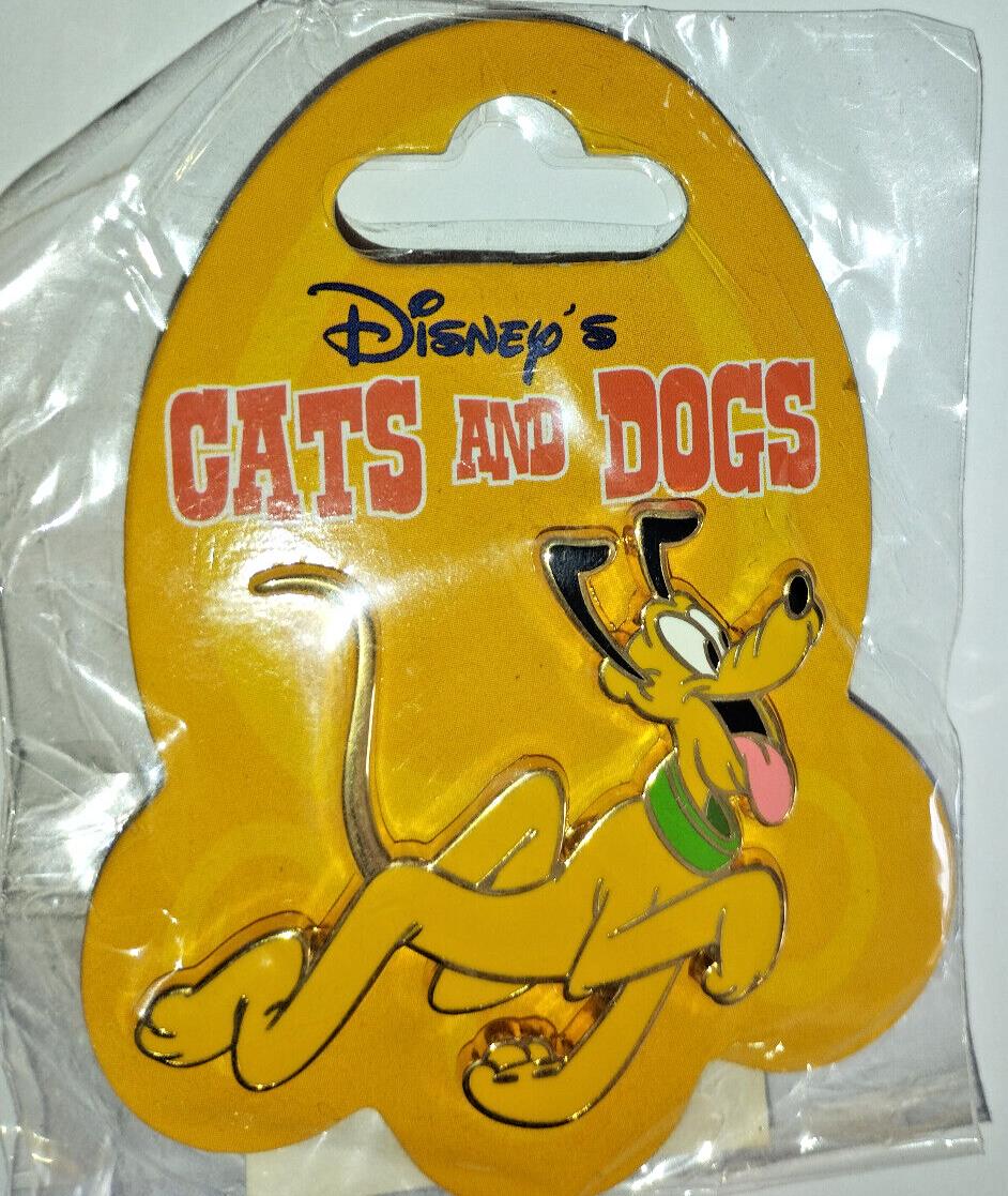 Pluto happy walk Cats & Dogs Series Disney Land Paris Dlrp Dlp 2009 Pin