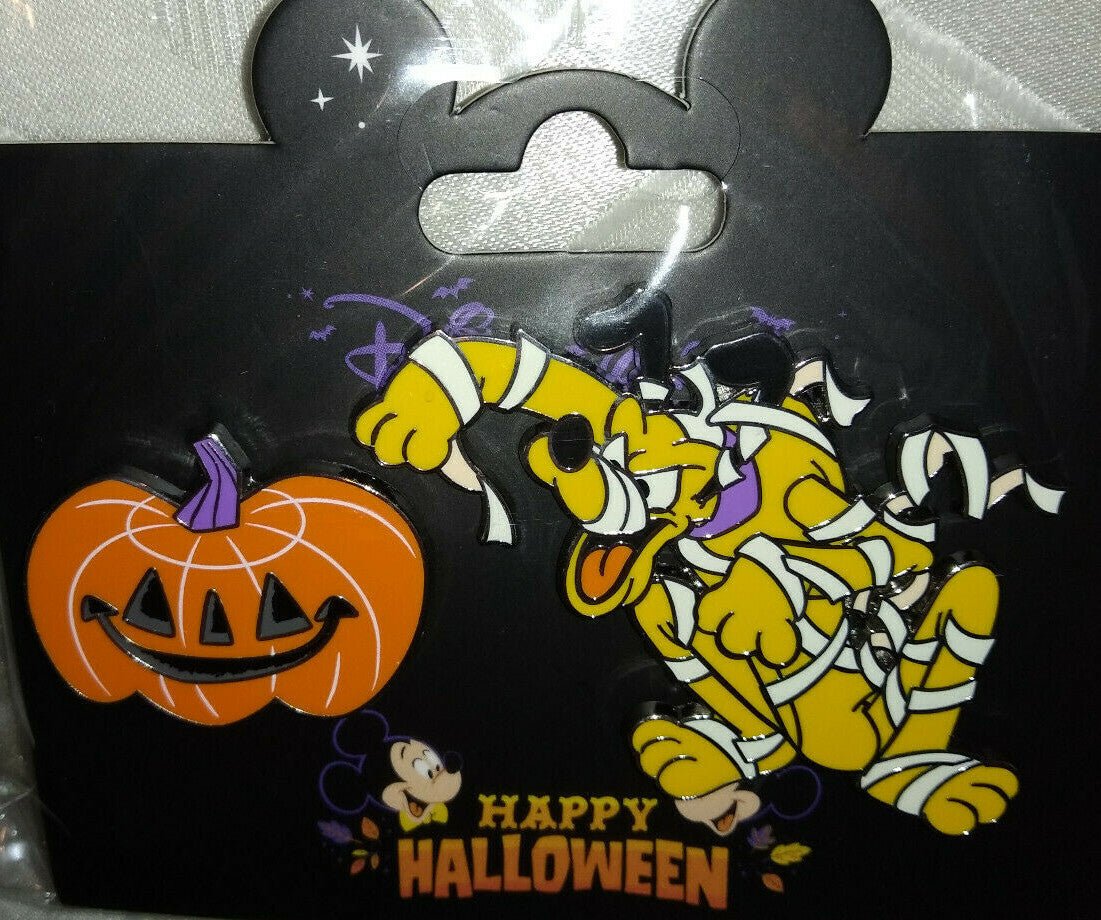 Pluto mummy Pumpkin Halloween Disney Land Paris Dlp Dlrp September 2021 2 Pins