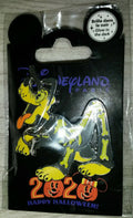 Pluto with a Skeleton Suit Halloween Disney Paris Dlrp Dlp 2020 Glow Dangle Pin