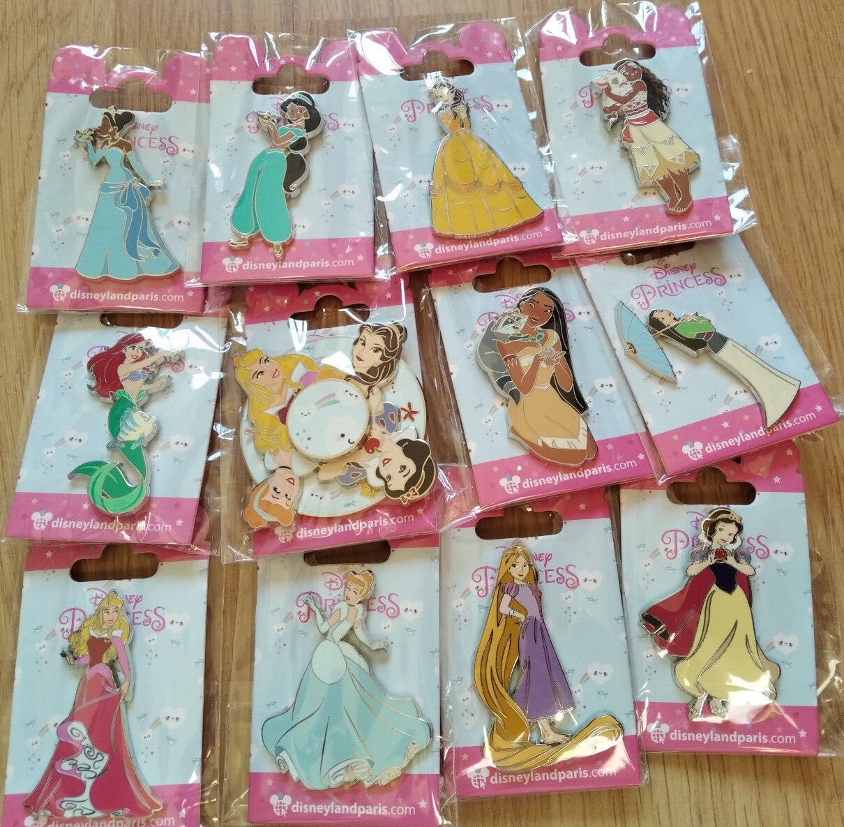 Princesses 12 pins Set Disney L Paris Dlp 2022 Moana Pocahontas Belle Spinner