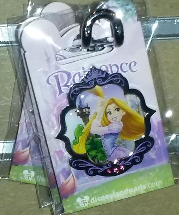 Rapunzel with Pascal (Tangled Raiponce) Disney Land Paris Dlrp Dlp 2017 pin