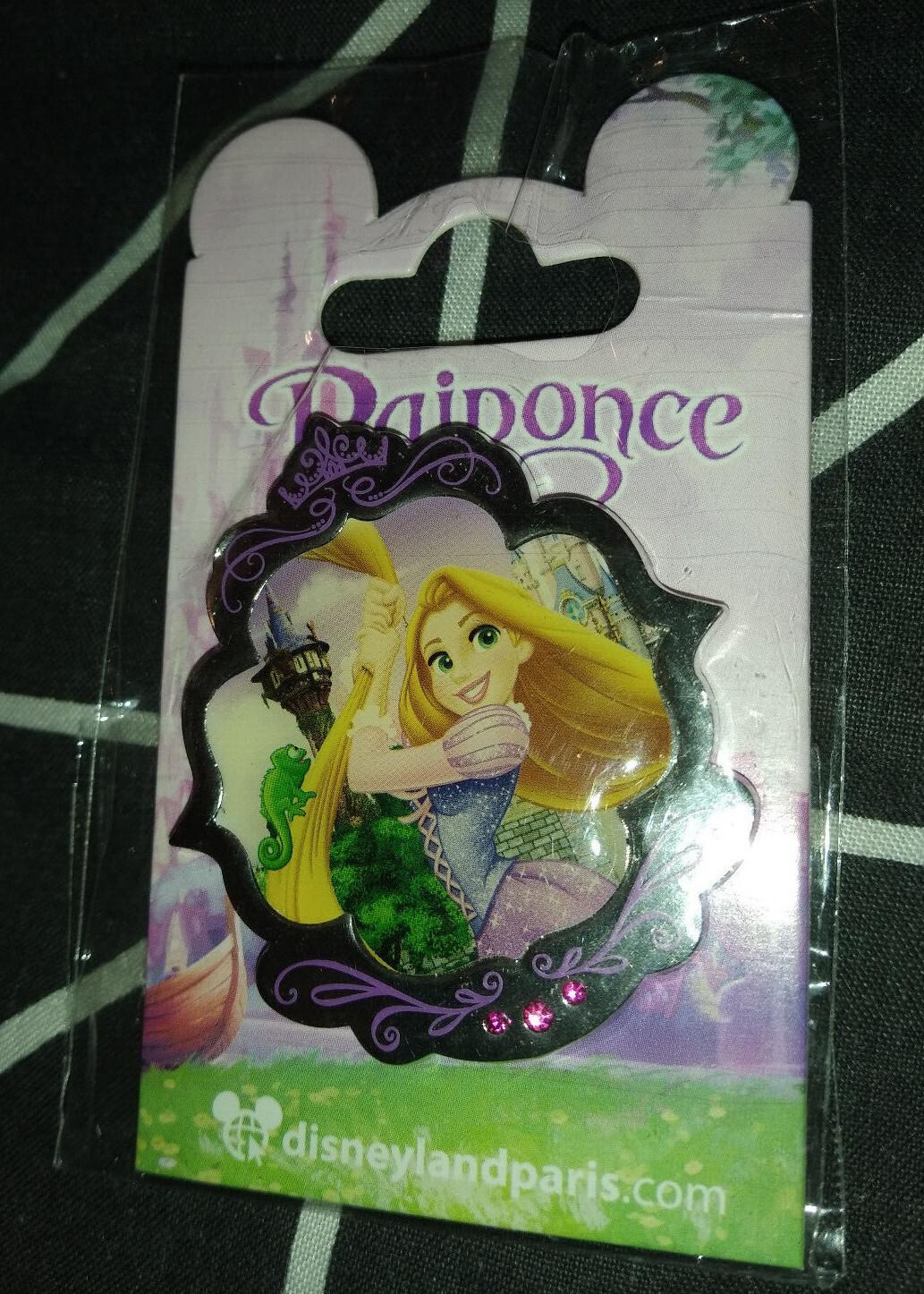 Rapunzel with Pascal (Tangled Raiponce) Disney Land Paris Dlrp Dlp 2017 pin