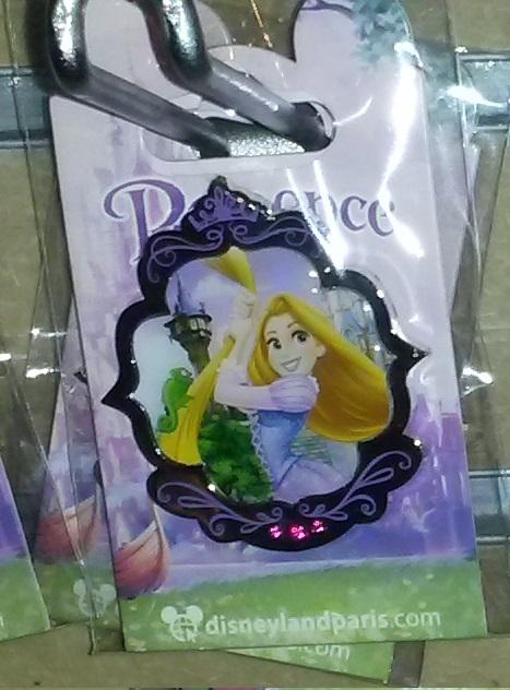 Rapunzel with Pascal (Tangled Raiponce) Disney Land Paris Dlrp Dlp 2017 pin