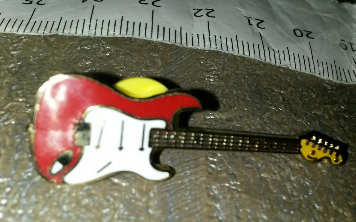 Red Guitar White colour Pin