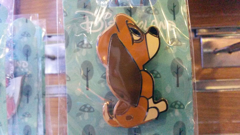 Rouky Copper Hound Naif Innocent series Disney Paris Dlrp Dlp 2017 Retired pin