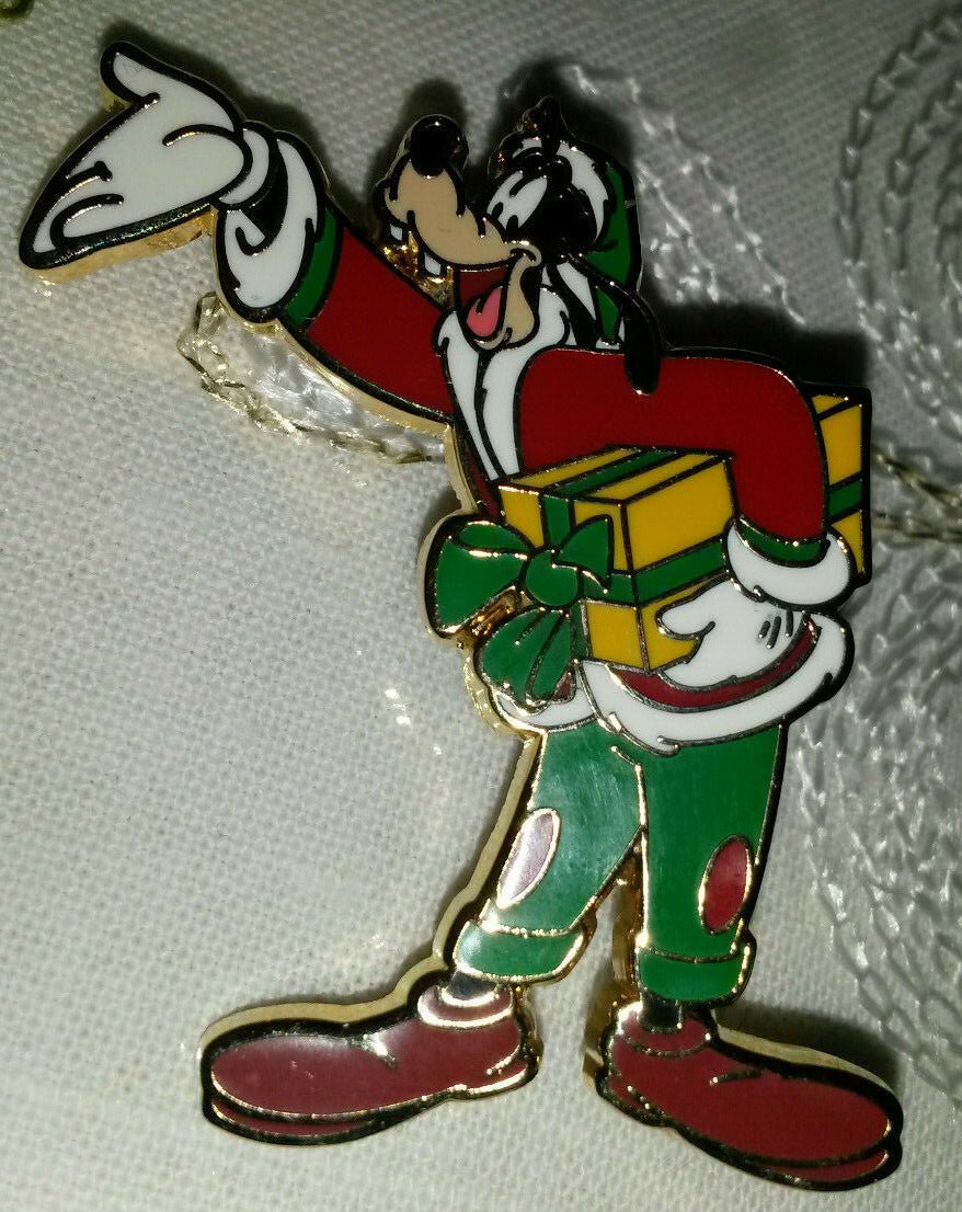 Santa Goofy only from Booster set 2013 Disney Land Paris Dlrp Dlp Pin