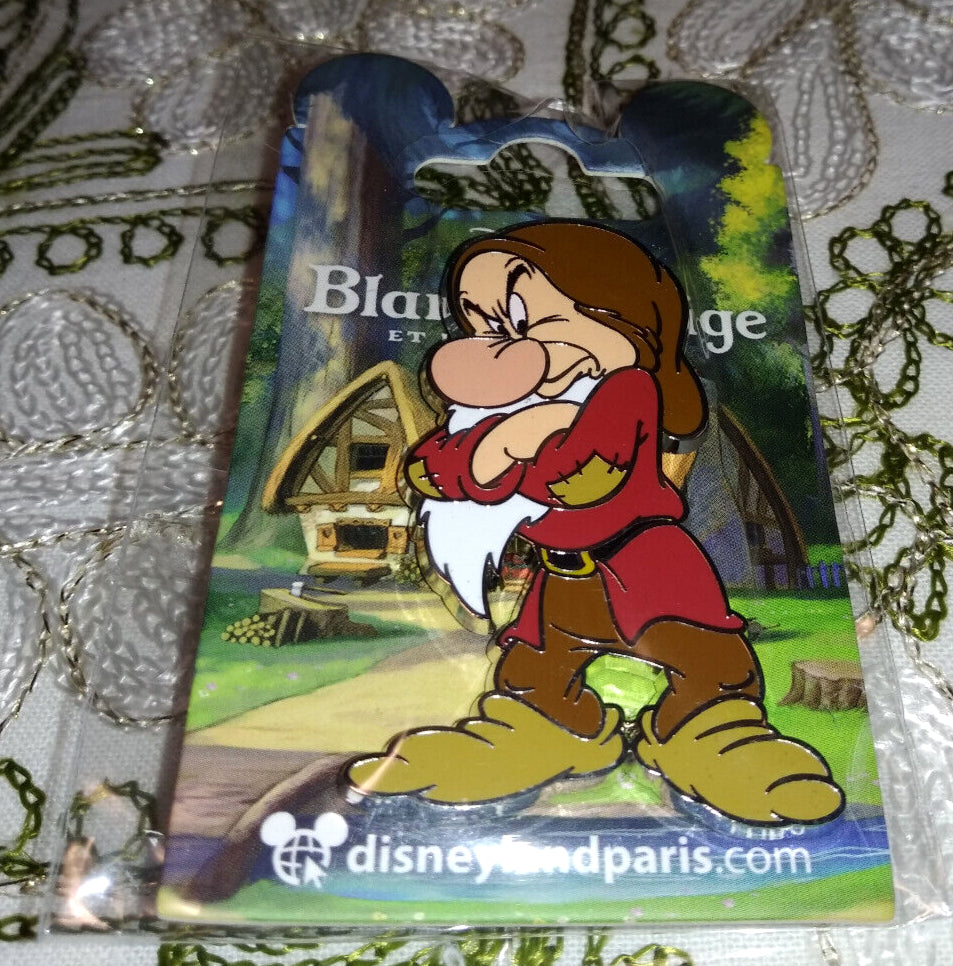 Seven Dwarfs Disney Land Paris Dlp January 2023 4 pins Set Jumbo , Spinner