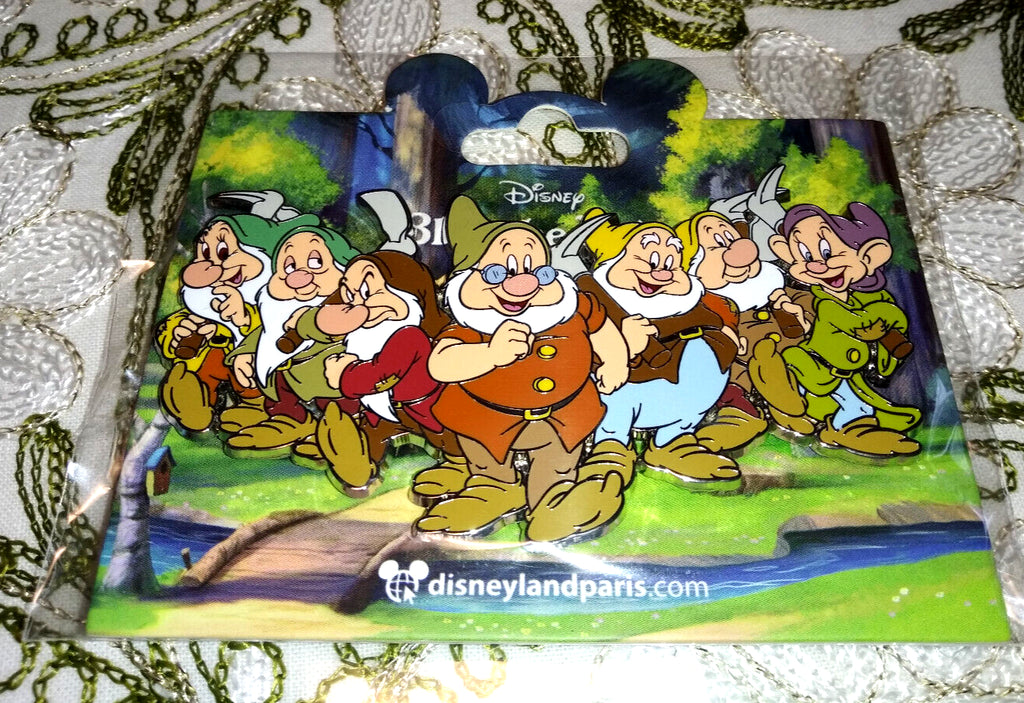 Seven Dwarfs Disney Land Paris Dlp January 2023 4 pins Set Jumbo , Spinner