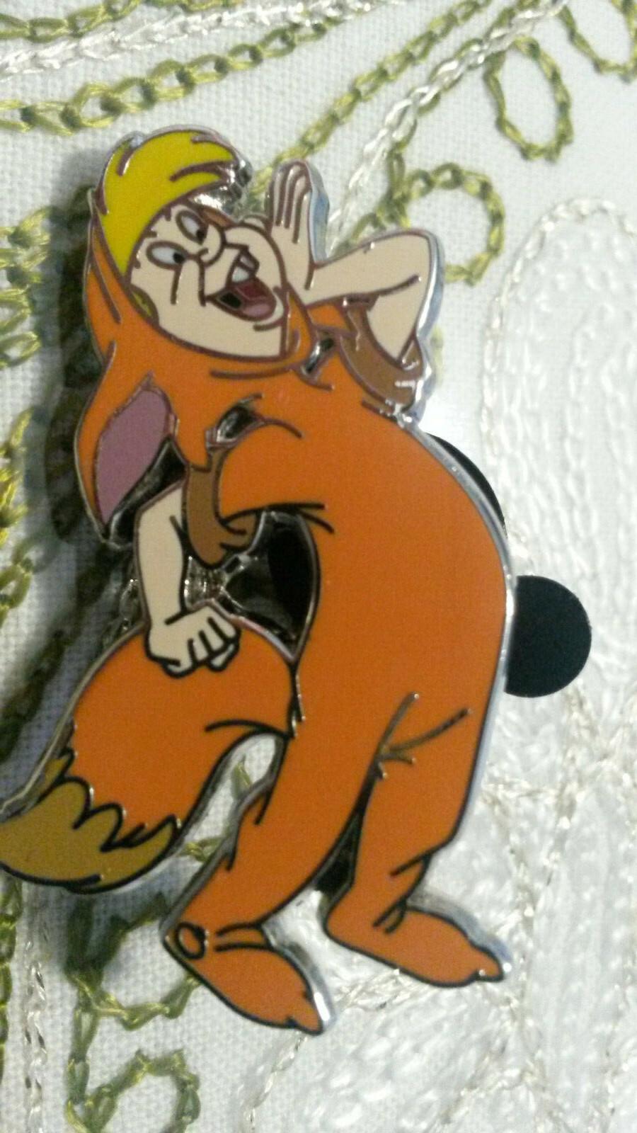 Slightly Fox Lost Boys Cast Lanyard Series Disney Land Paris Dlrp Dlp 2019 Pin