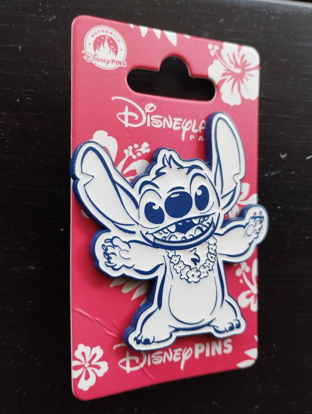 Smiling Outstretched Arms Stitch Lifestyle Collection Disney Paris Dlp 2025 Pin