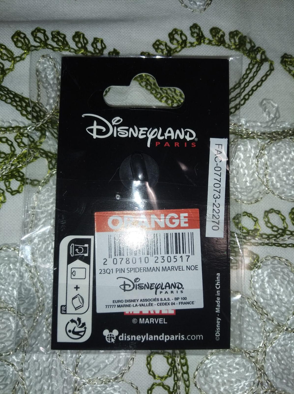 Spiderman Father Christmas Marvel Disney Land Paris Dlrp DLP Dec 2022 Pin