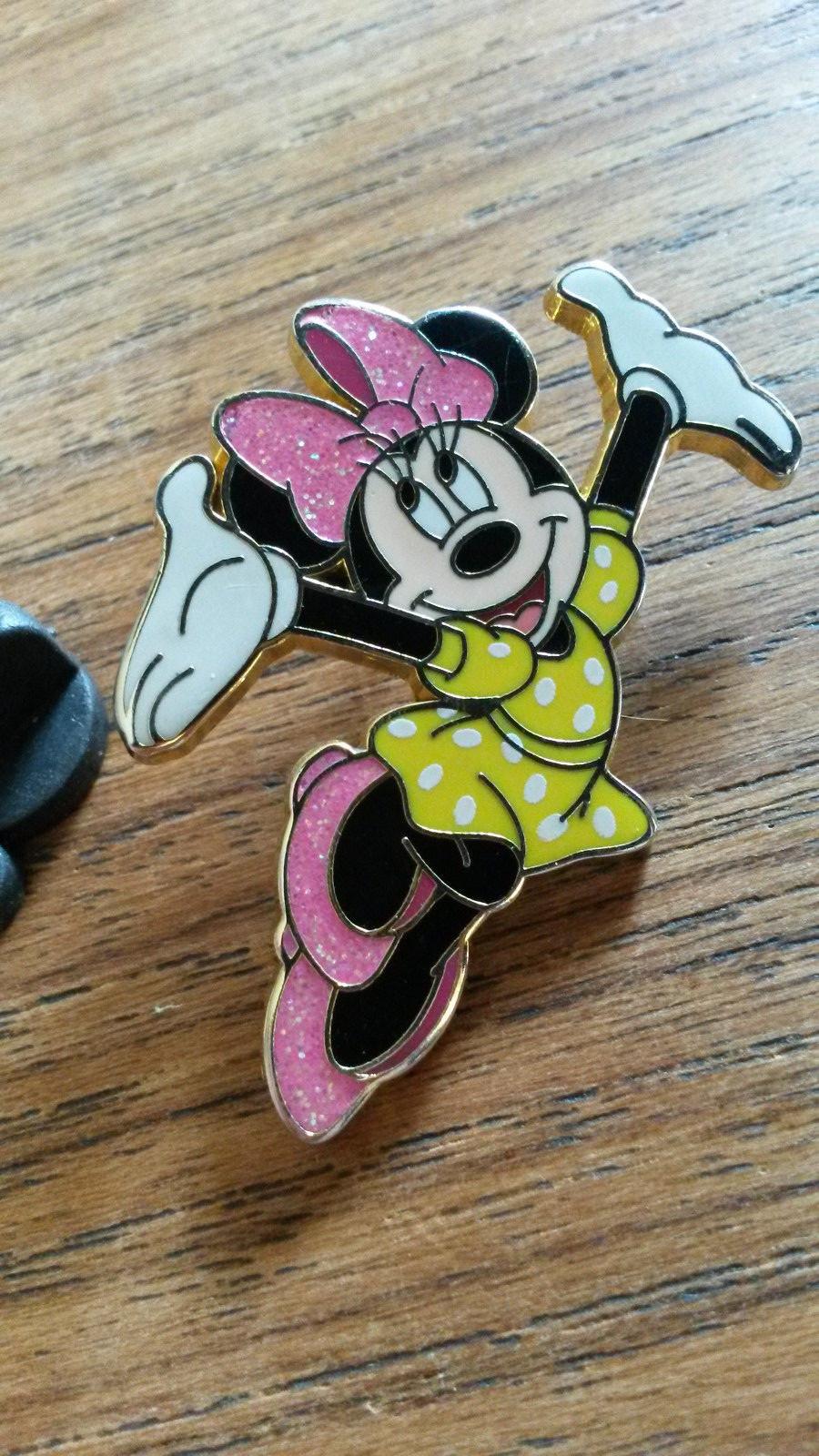 Starter kit 'The Party Continues...' Minnie only Disney Paris Dlrp Dlp 2008 Pin