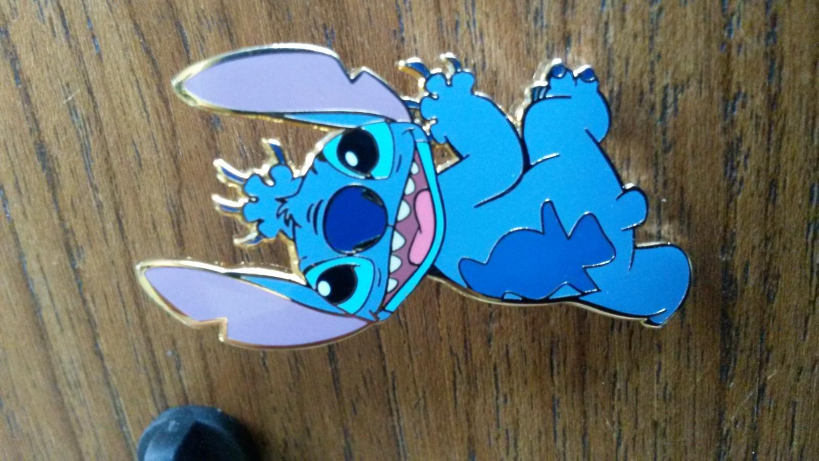 Stitch (4 Pin Set) Stitch Climbing only Disney Land Paris Dlrp Dlp 2006 Pin