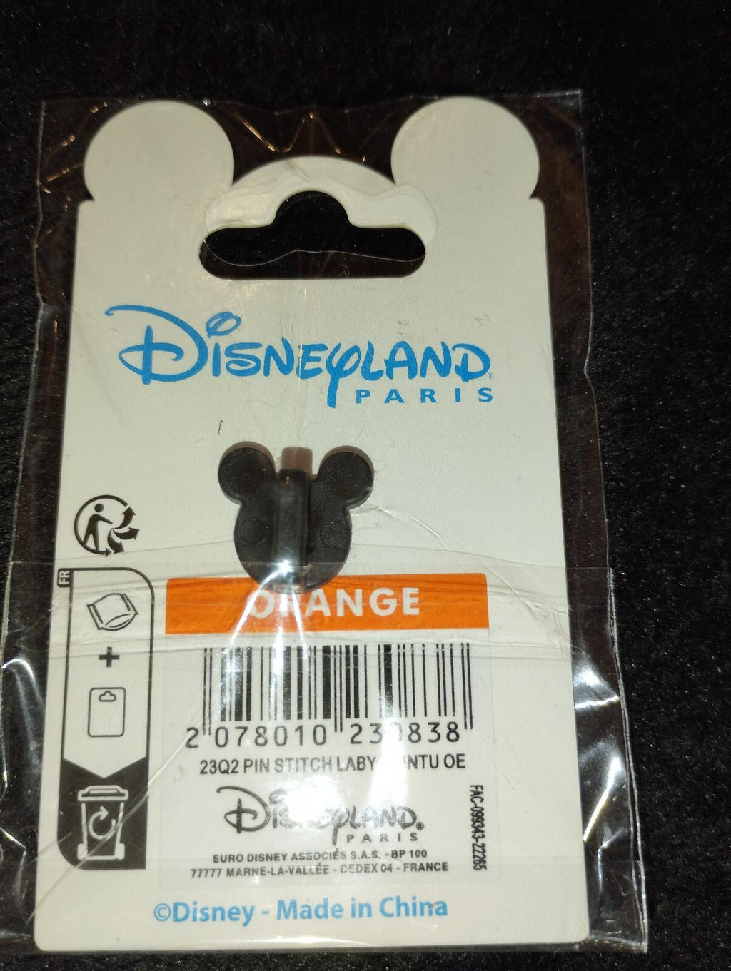 Stitch Duckling Alice's Curious Labyrinth Club Card Disney Paris DLP 09 2023 Pin