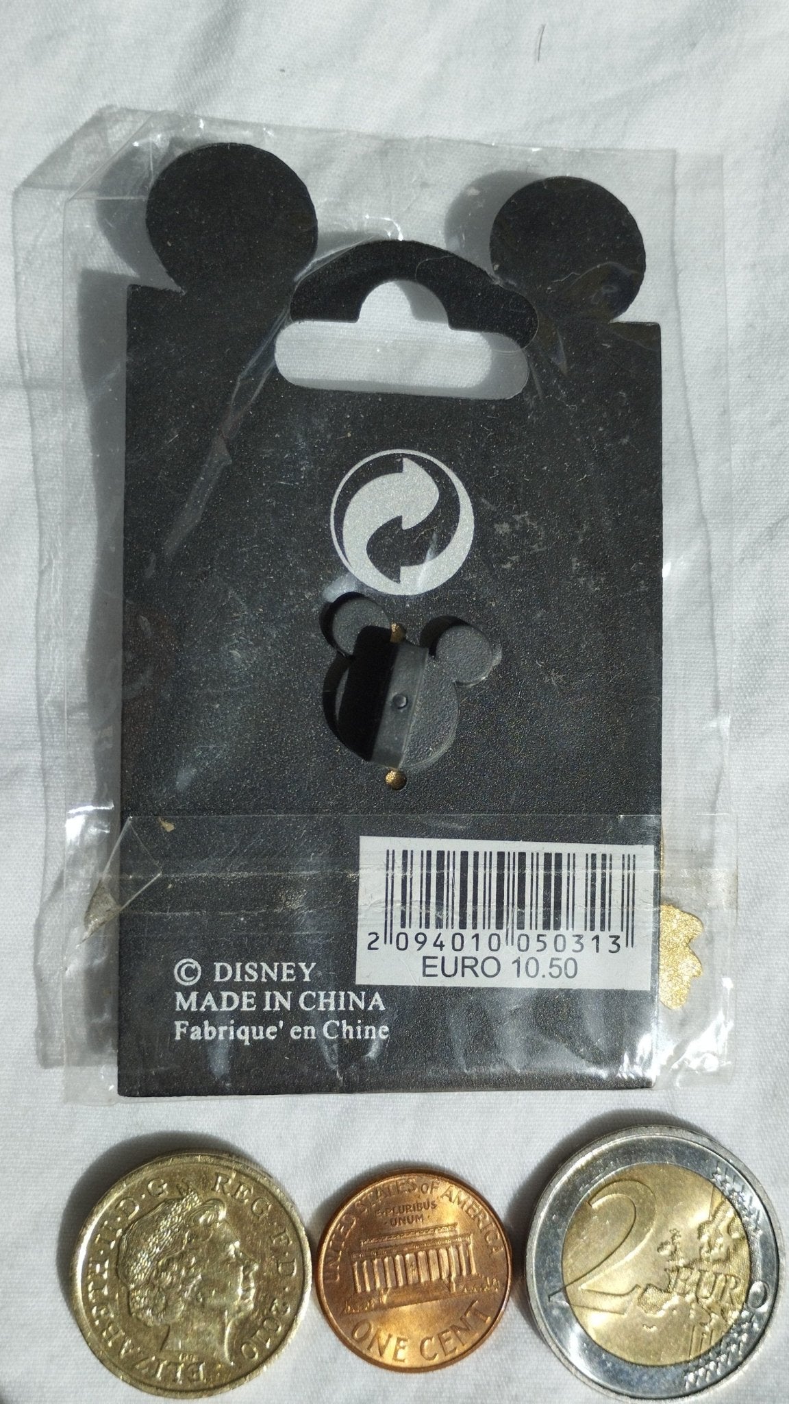 Stitch Ice Cream S Letter Series Winter 2004 Glitter Pin on Pin LE 1200 DLP Disney Land Paris