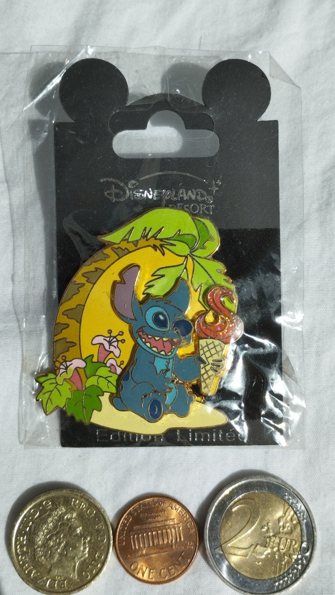 Stitch Ice Cream S Letter Series Winter 2004 Glitter Pin on Pin LE 1200 DLP Disney Land Paris