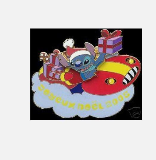 Stitch in red police sled christmas 2005 Disney Land Paris Dlrp Dlp LE 1200 Pin