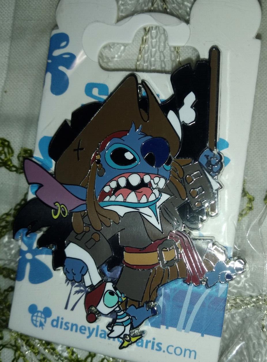 Stitch Jack Sparrow Pirate of the Carribean Disney Land Paris DLP Dlrp 2022 Pin