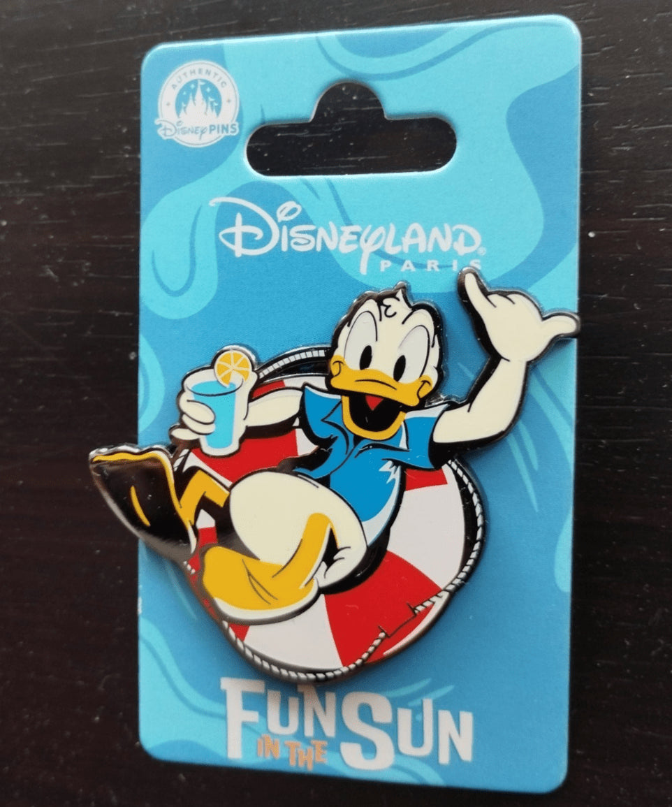 Summer Fun Collection Donald Floating Life Preserver Disney Paris Dlp 2025 Pin